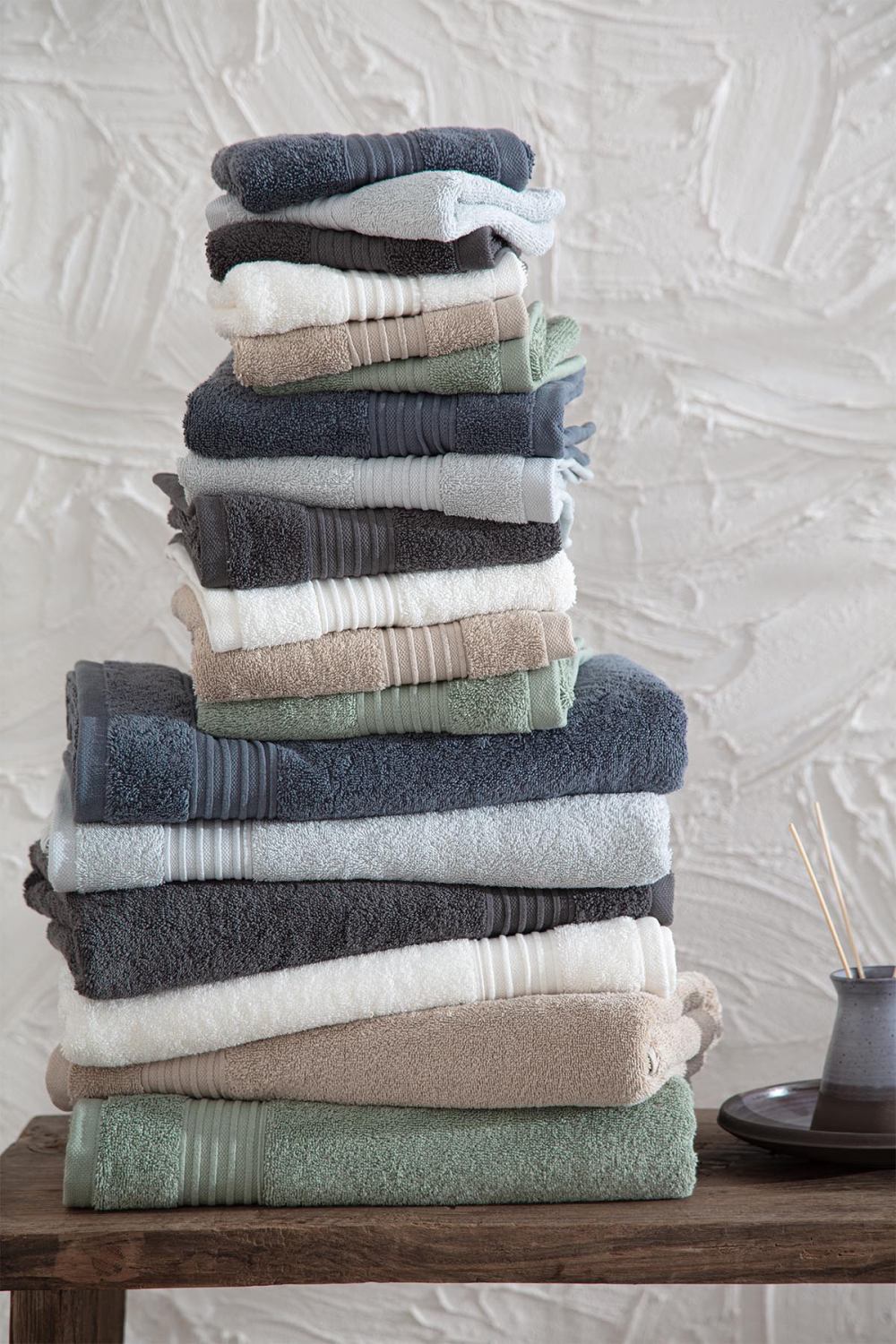      100 %   Ecocotton Venus 80*150 , 50*90, 30*50  -