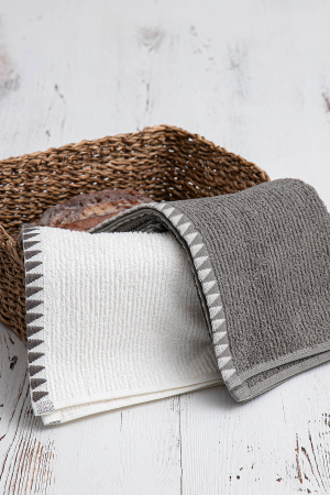       100 %   Creen Blach VERA 50*70 , krem-anrasit