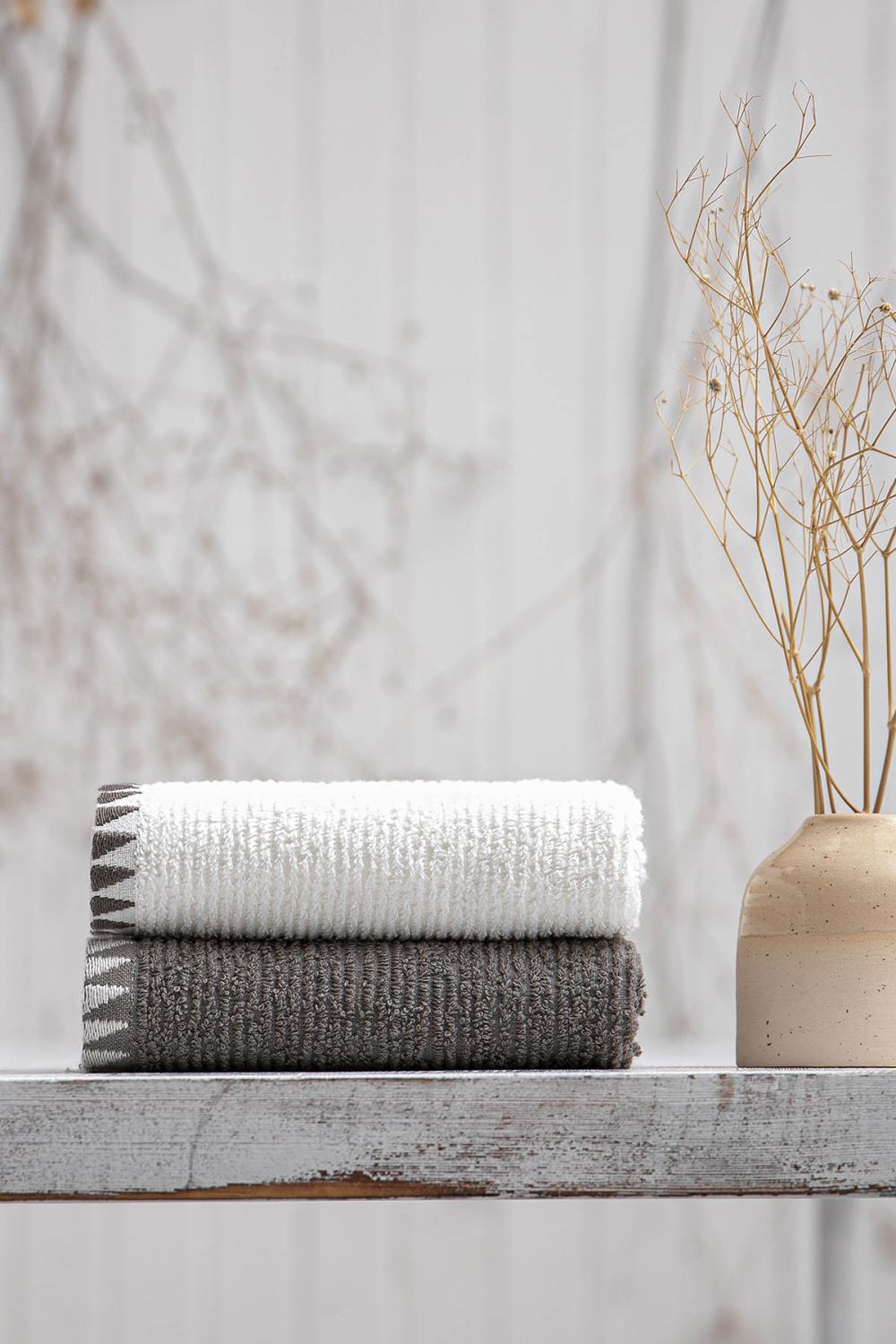       100 %   Creen Blach VERA 50*70 , krem-anrasit