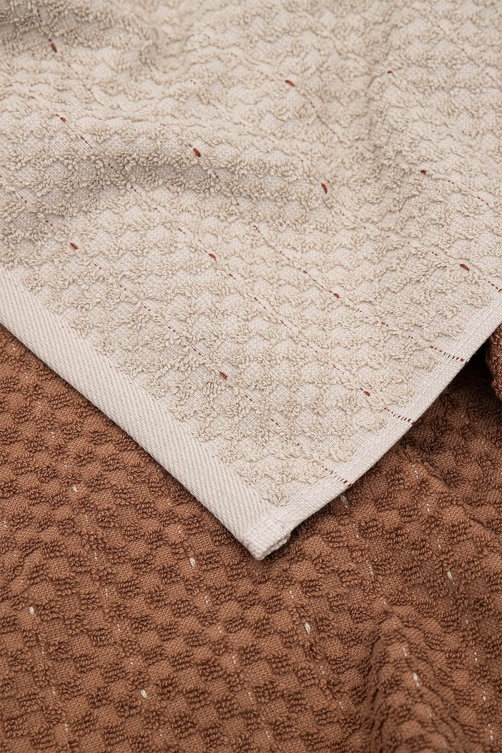       100 %   Creen Blach PARLA 50*70 , Bej-Kahve