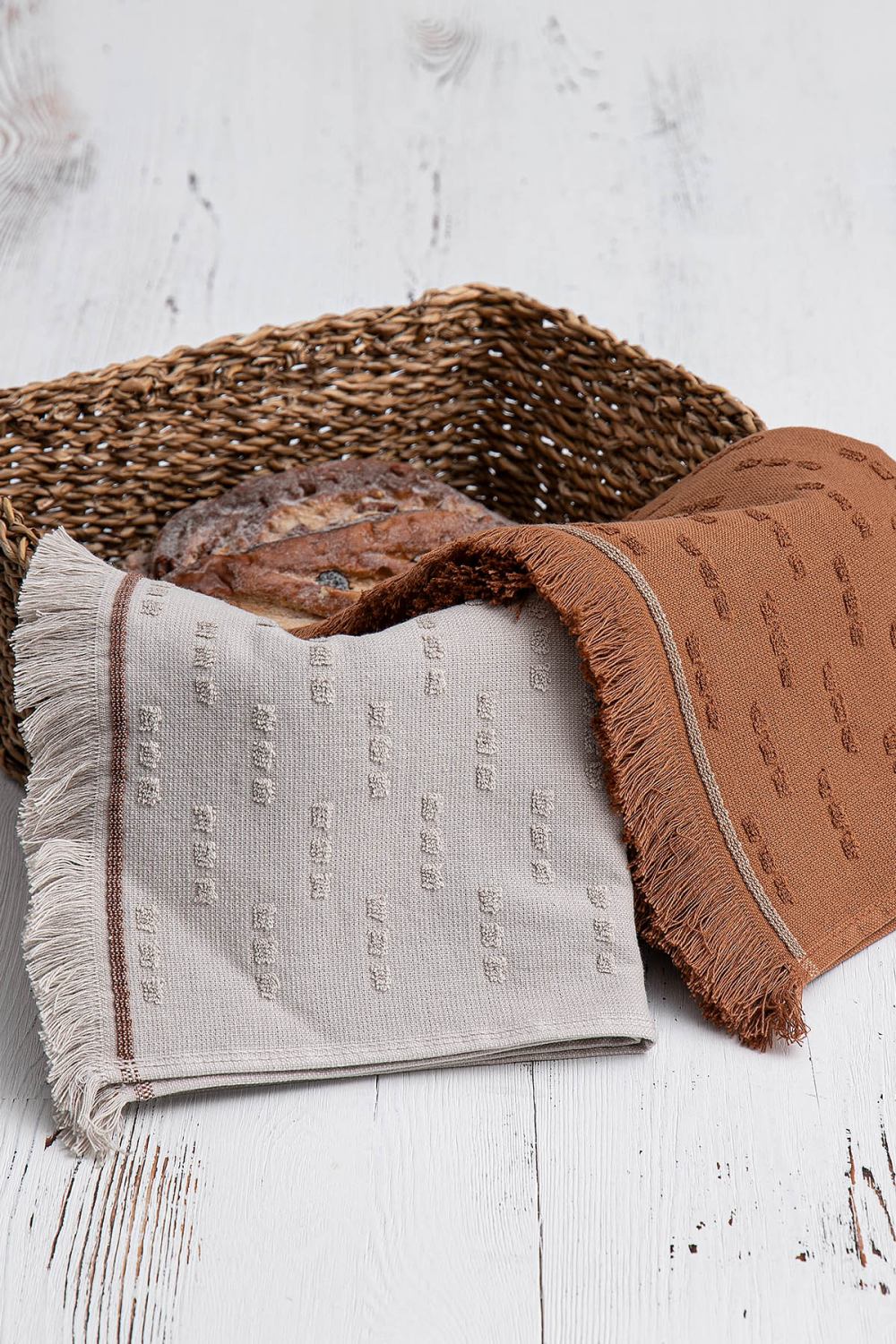       100 %   Creen Blach PERA 50*70 , Bej-Terra