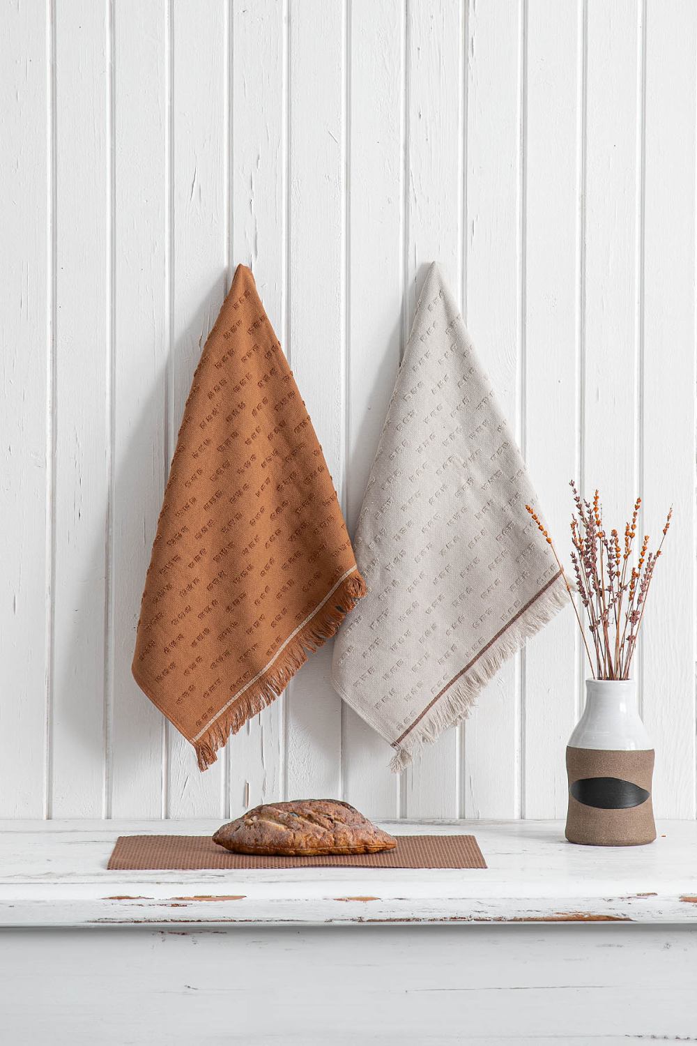       100 %   Creen Blach PERA 50*70 , Bej-Terra