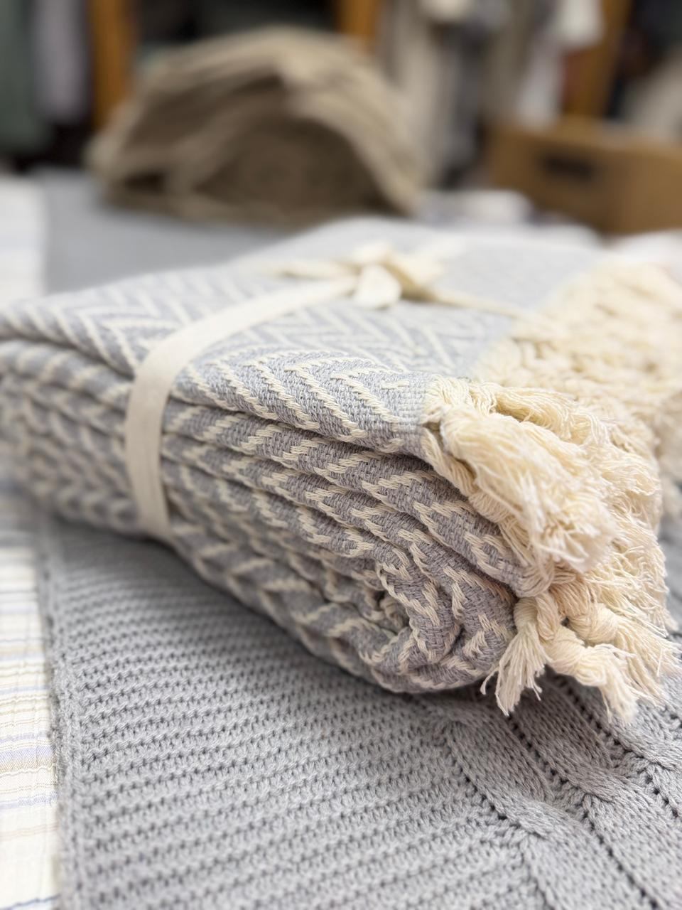  -   100%  Glasy  Bertha  V4