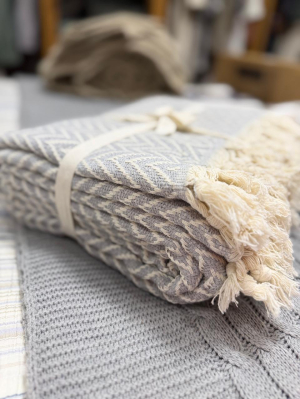  -   100%  Glasy  Bertha  V4