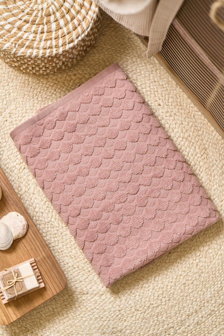      100 %   Green Black AYMIR 80*150 - 